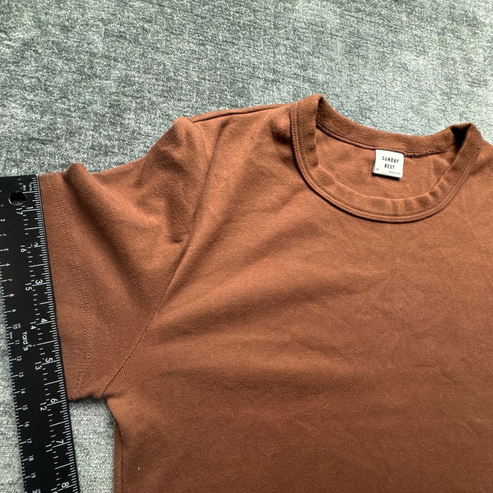 Sunday Best Aritzia Cropped Tee Shirt Womens Medium Brown Short Sleeve Crew Neck - Picture 11 of 16